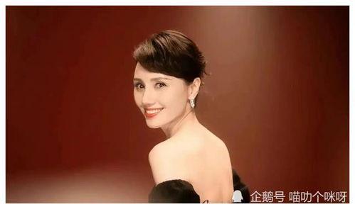 娱乐圈明星吃瓜剧情,明星吃瓜大揭秘,幕后真相令人咋舌